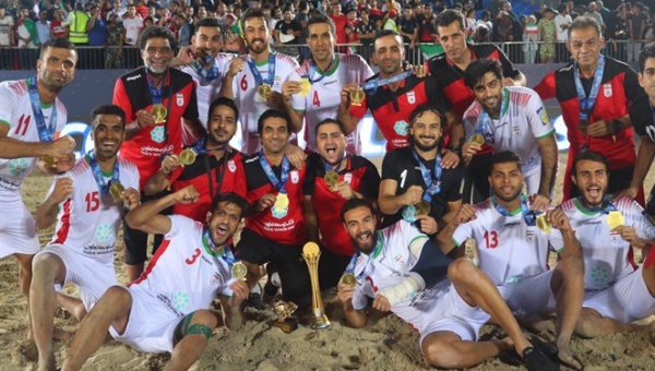 قهرمانی ایران  در فوتبال ساحلی به همت جوانان ومربی جوان ایرانی 